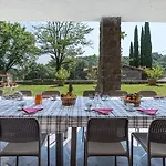 فيلة Casa Andrea 12 *