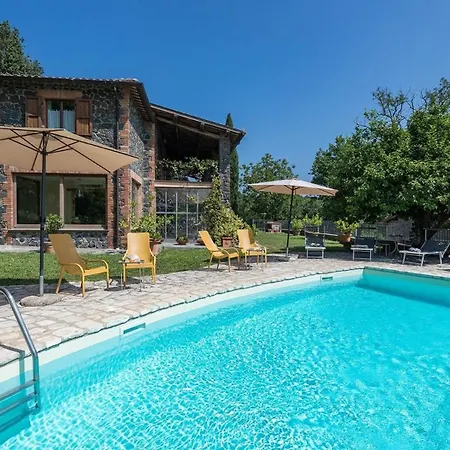 Casa Andrea 12 * أورفييتو