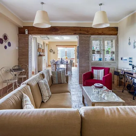 Casa Andrea 12 Villa